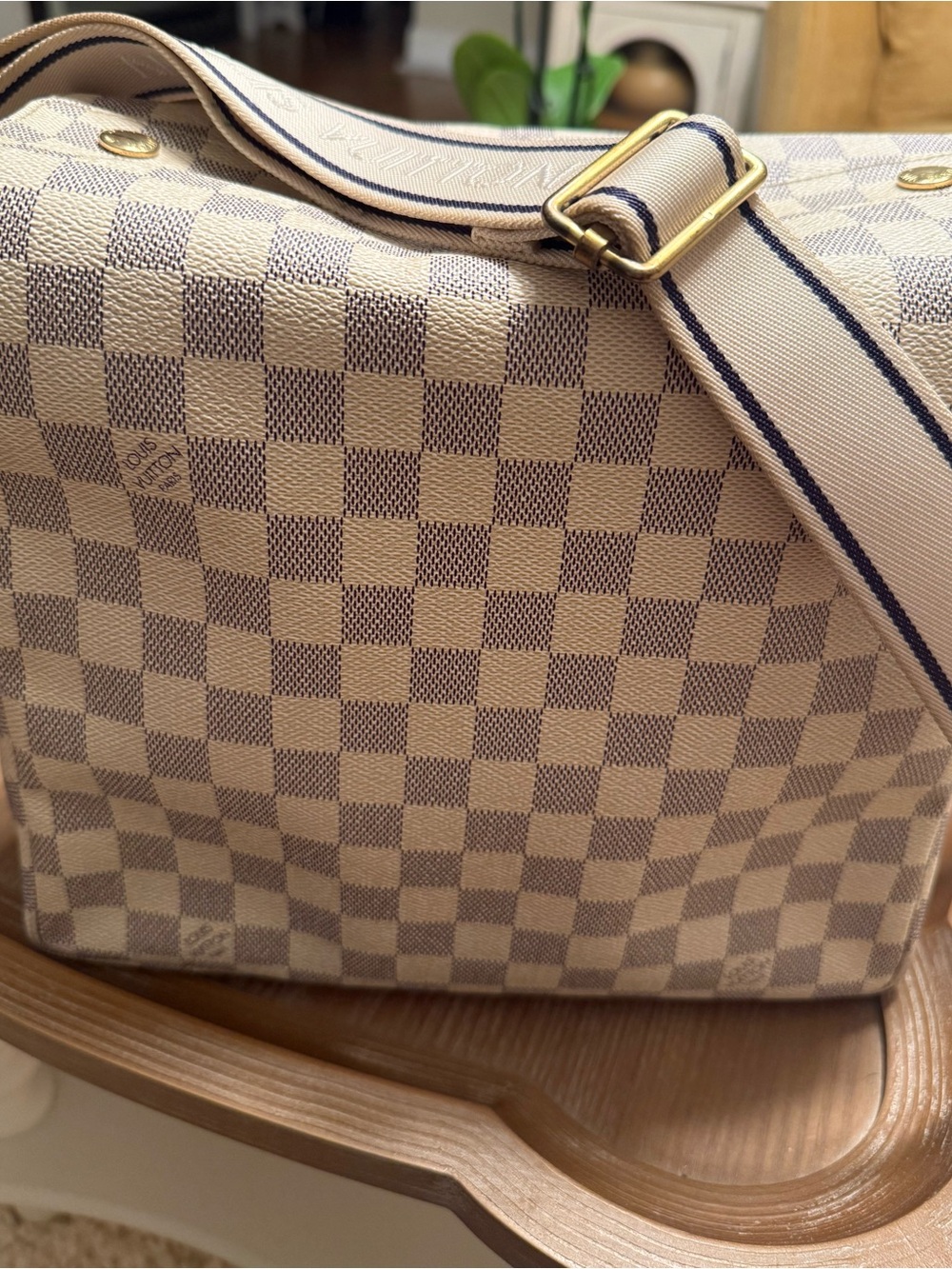 Louis Vuitton Naviglio Ivory Blue Azur Messenger Bag